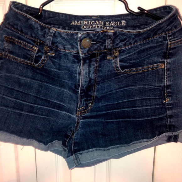 American Eagle Outfitters Denim - American Eagle Shorts / Size 8